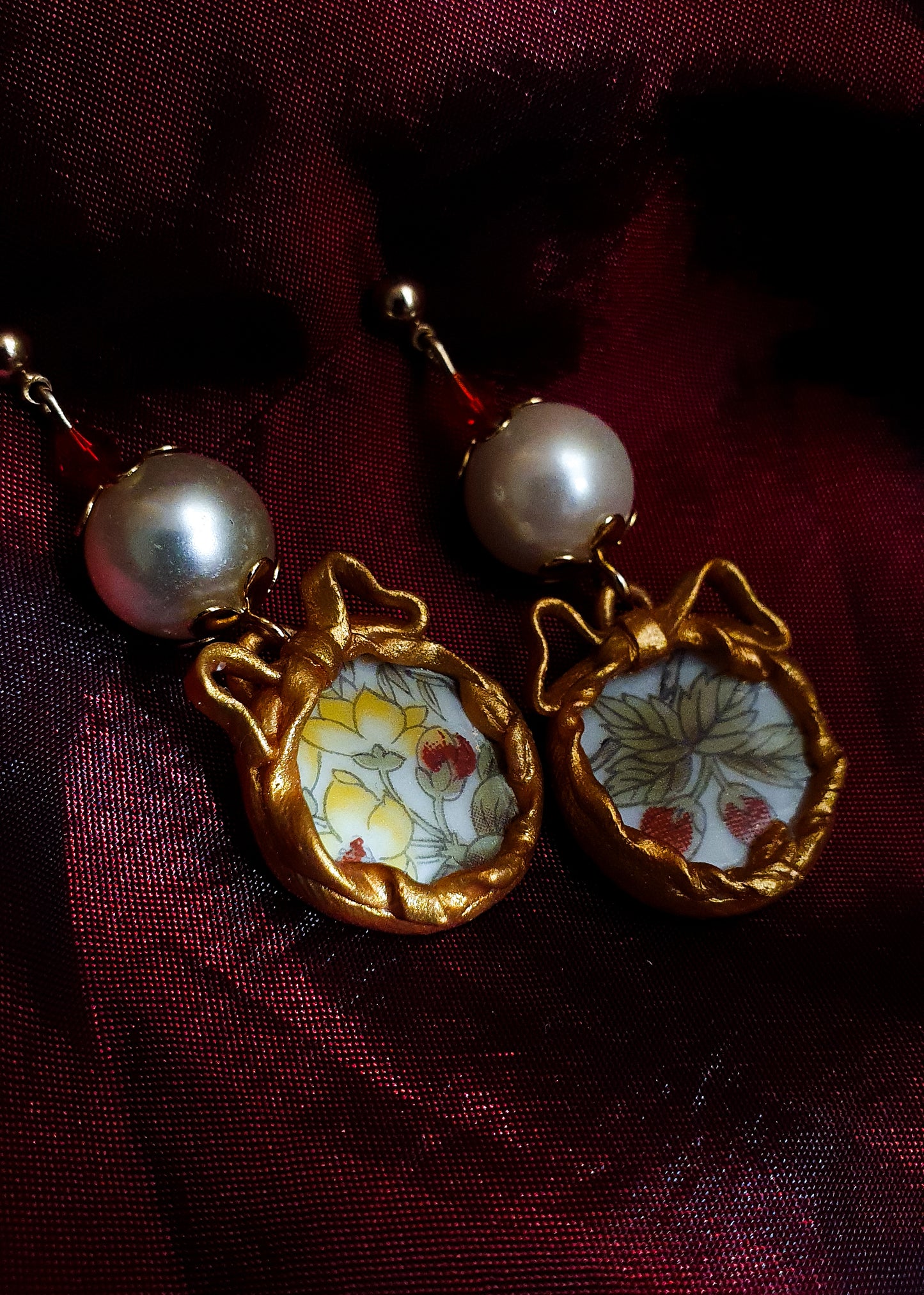 "Autumn days" ceramic pearl earrings